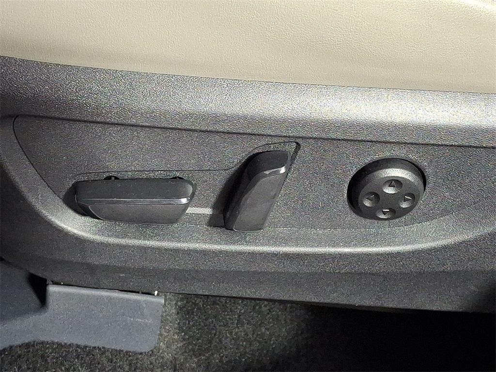 used 2025 INFINITI QX50 car, priced at $39,377