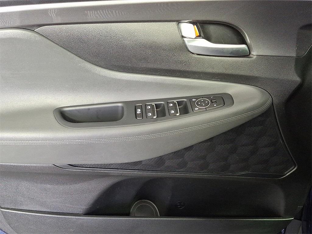 used 2022 Hyundai Santa Fe car, priced at $25,998