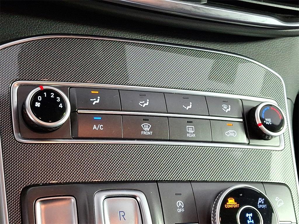 used 2022 Hyundai Santa Fe car, priced at $25,998