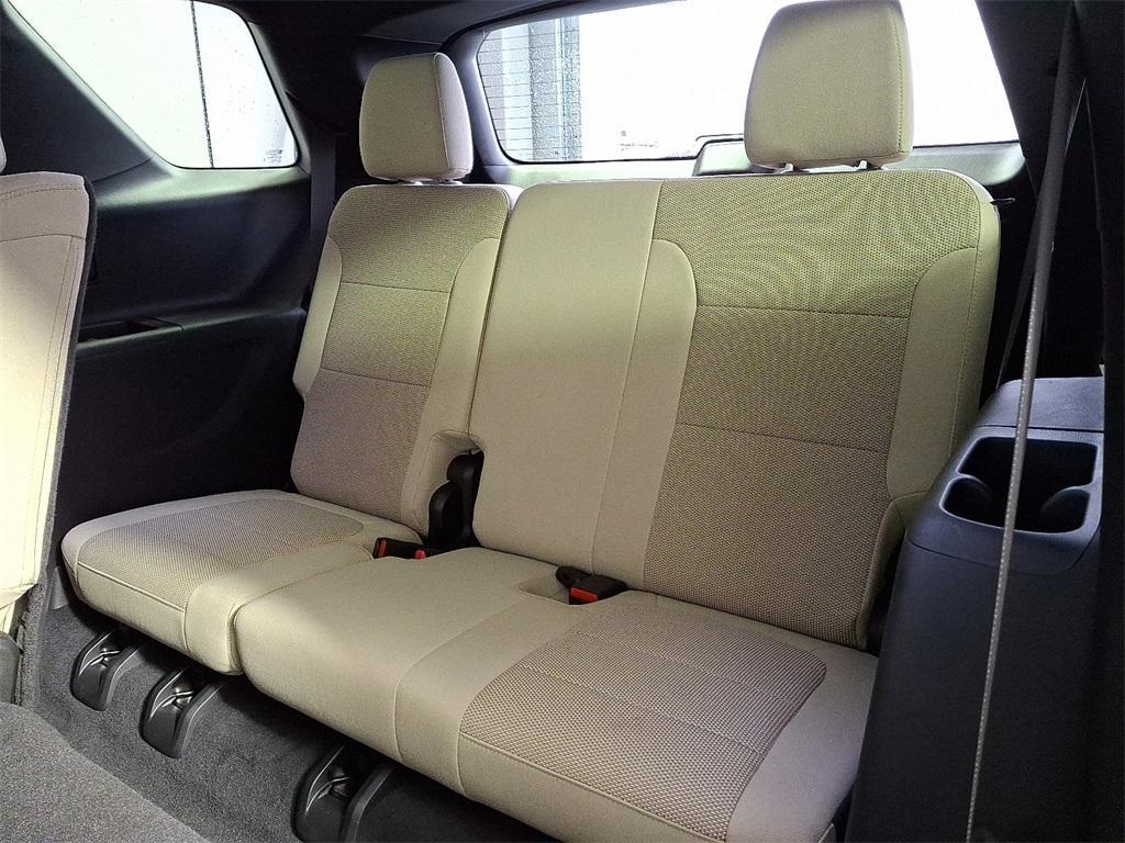 used 2022 Chevrolet Traverse car, priced at $28,600