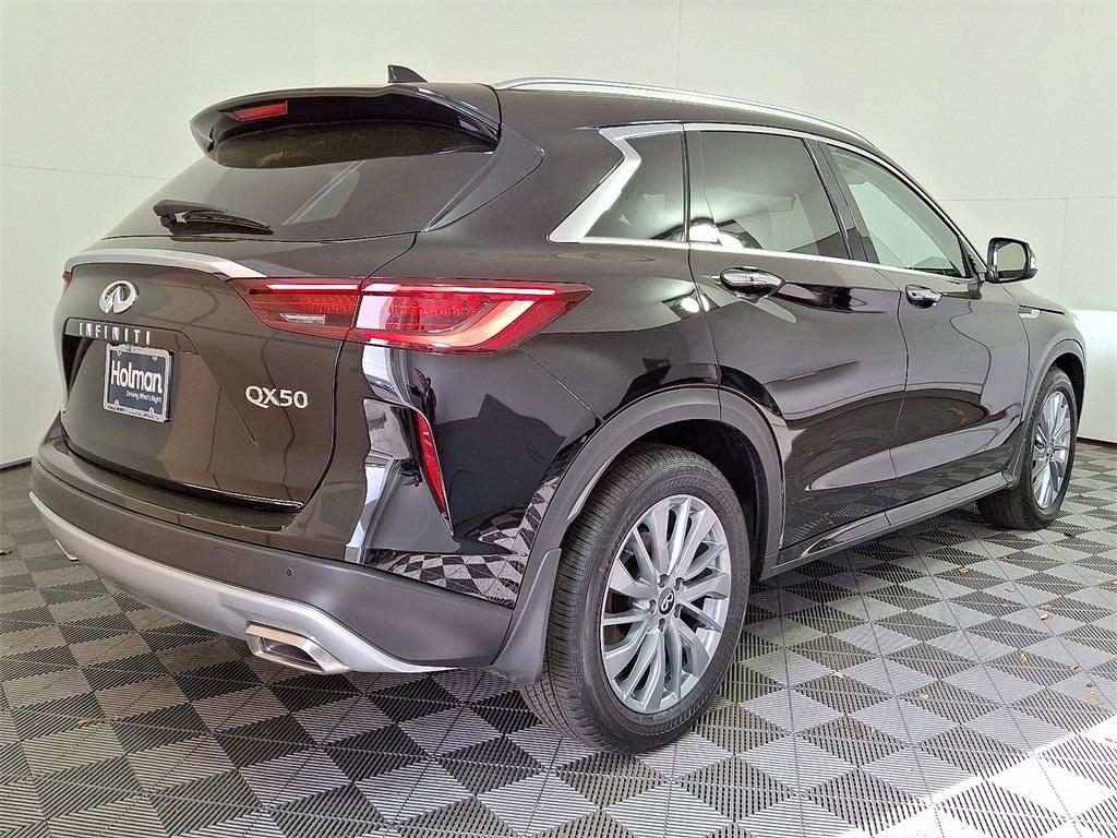 new 2025 INFINITI QX50 car, priced at $48,370