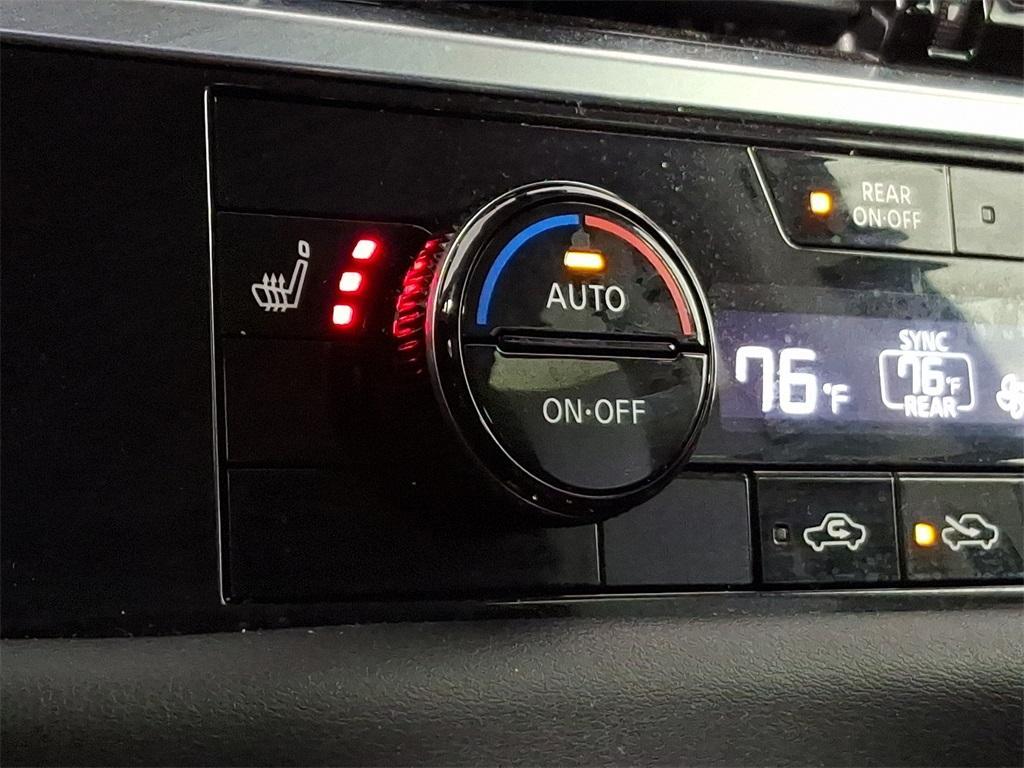 used 2022 Nissan Pathfinder car, priced at $27,900