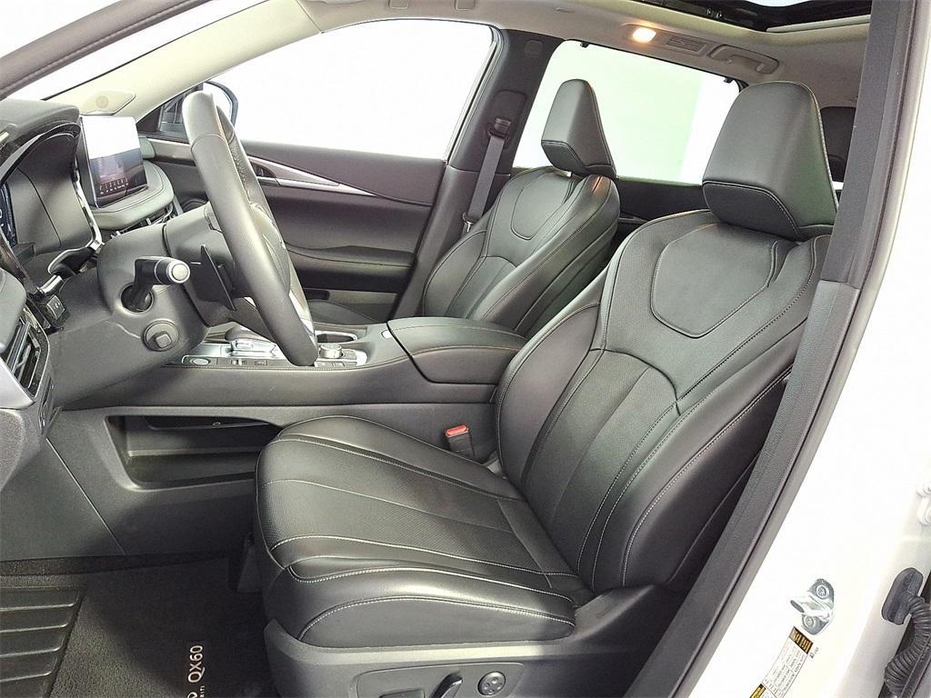 used 2025 INFINITI QX60 car, priced at $44,300
