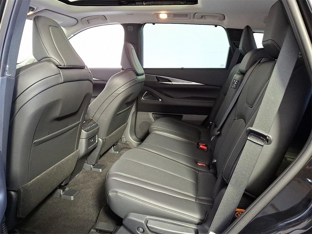new 2025 INFINITI QX60 car, priced at $61,080