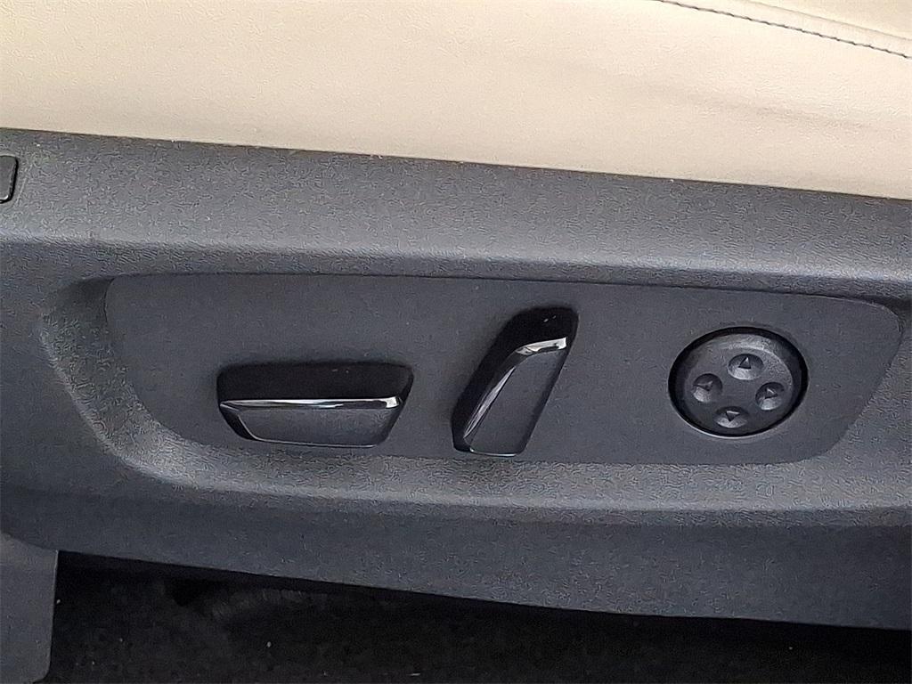 used 2023 INFINITI QX60 car, priced at $43,942