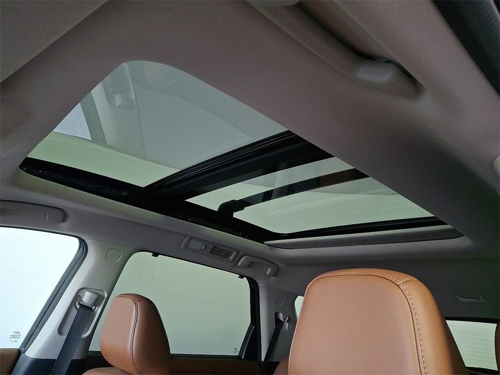 used 2022 Nissan Pathfinder car, priced at $32,495