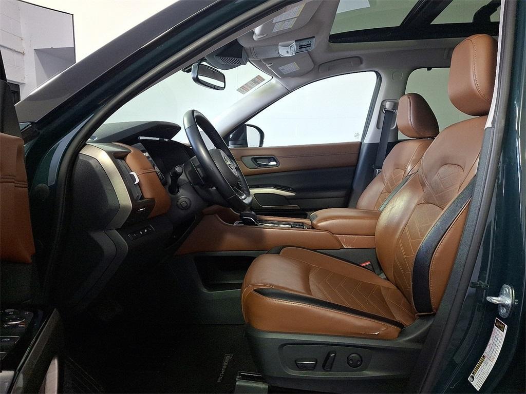 used 2022 Nissan Pathfinder car, priced at $32,495
