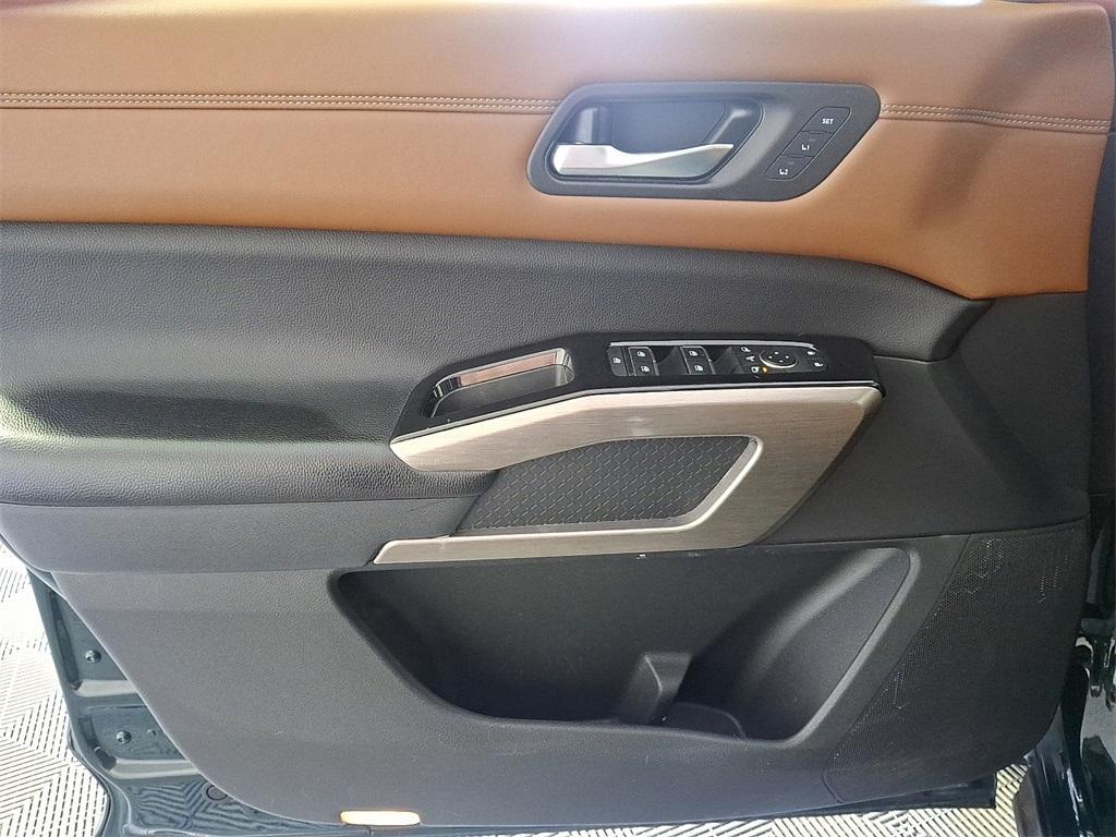 used 2022 Nissan Pathfinder car, priced at $32,495