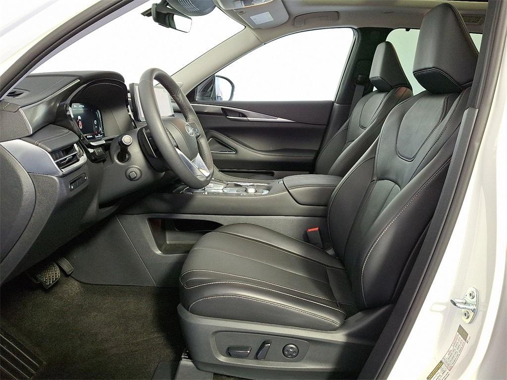 used 2025 INFINITI QX60 car, priced at $51,163