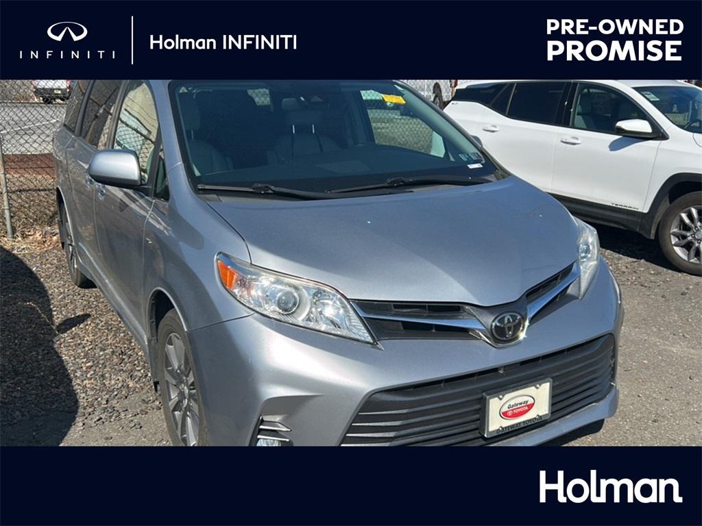 used 2018 Toyota Sienna car, priced at $31,667