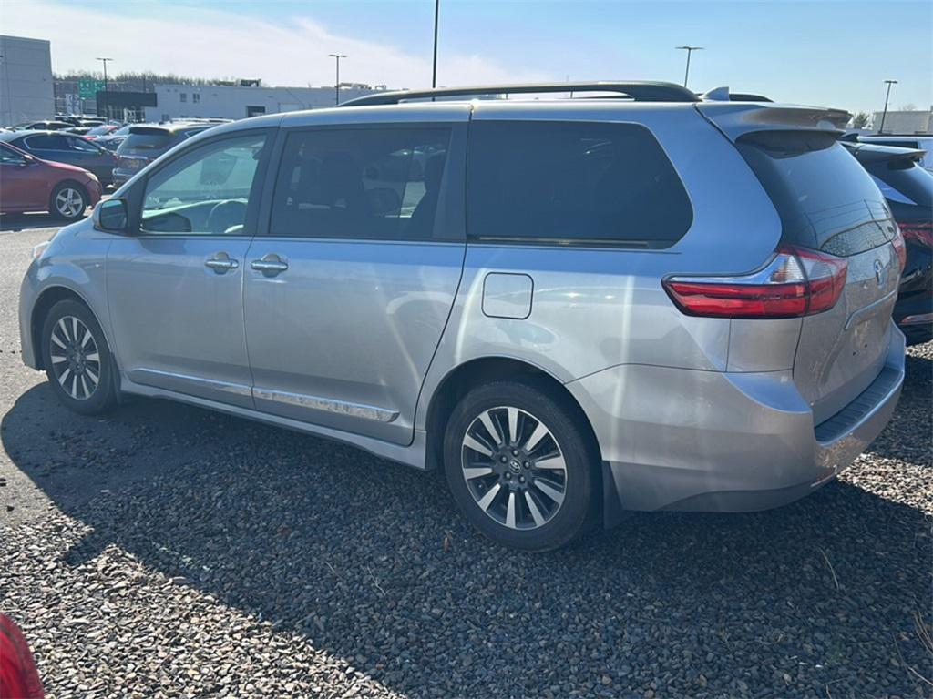 used 2018 Toyota Sienna car, priced at $31,667