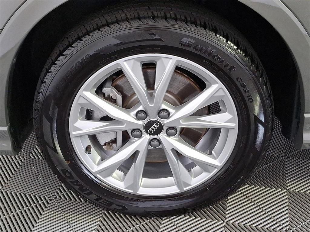 used 2024 Audi Q3 car, priced at $28,922