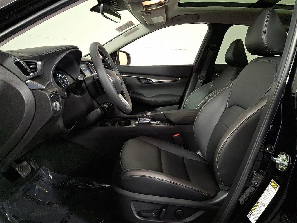new 2025 INFINITI QX50 car, priced at $48,370