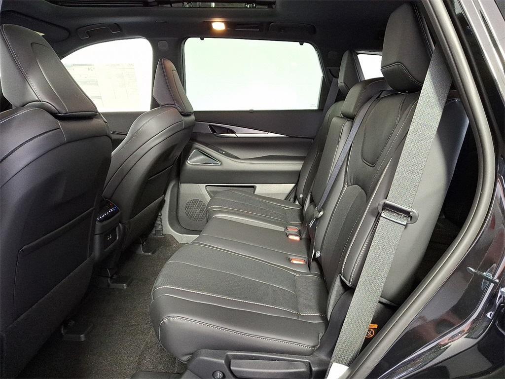 new 2025 INFINITI QX60 car, priced at $62,980