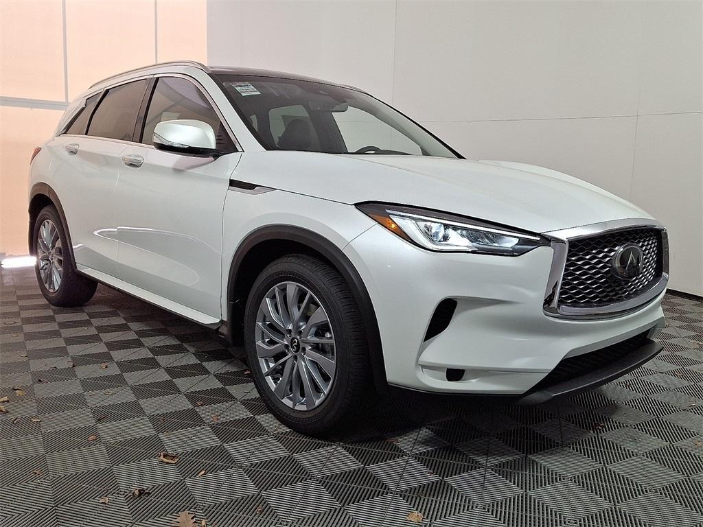new 2025 INFINITI QX50 car, priced at $49,270