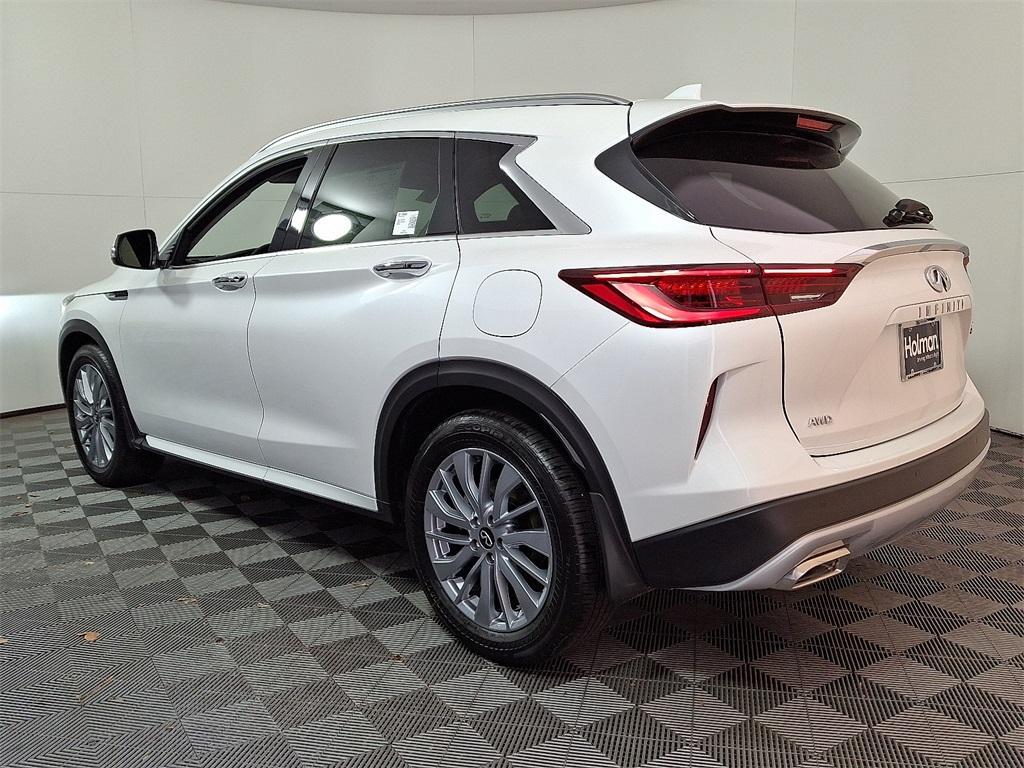 new 2025 INFINITI QX50 car, priced at $49,270