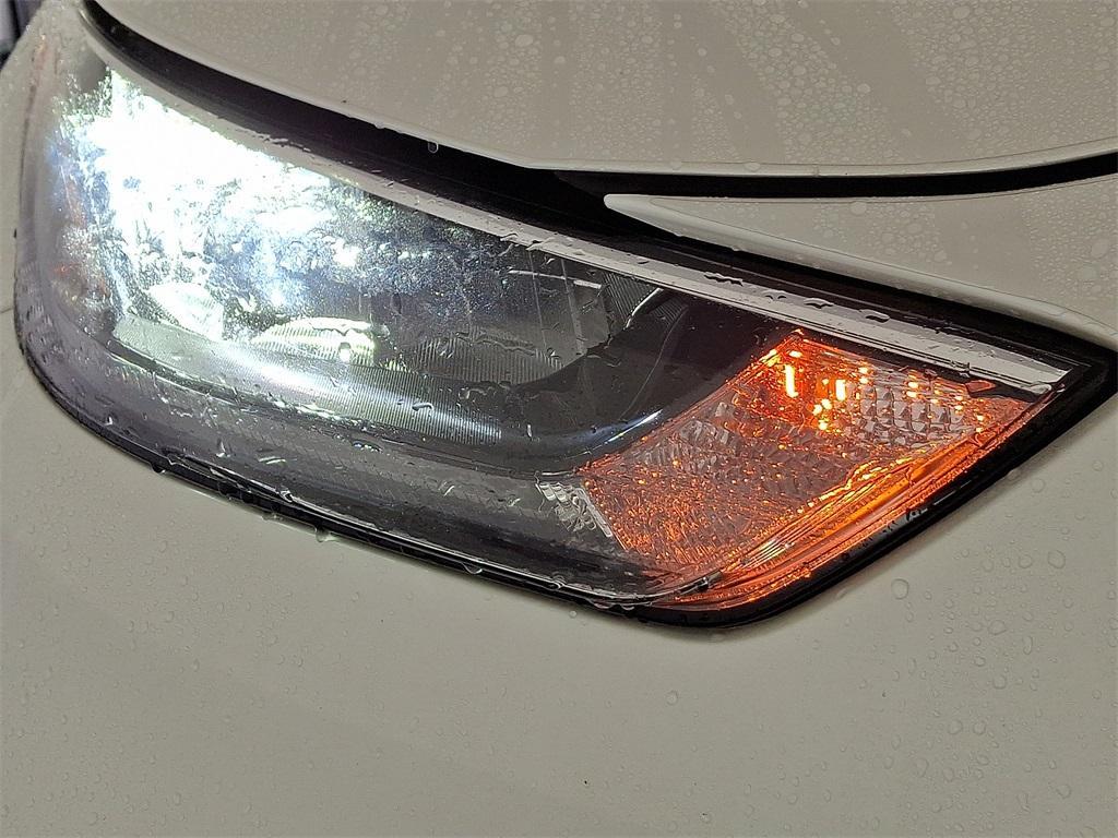 used 2020 Toyota Highlander car, priced at $28,572