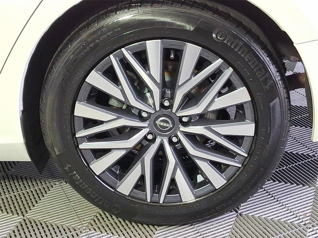 used 2023 Nissan Altima car, priced at $19,290