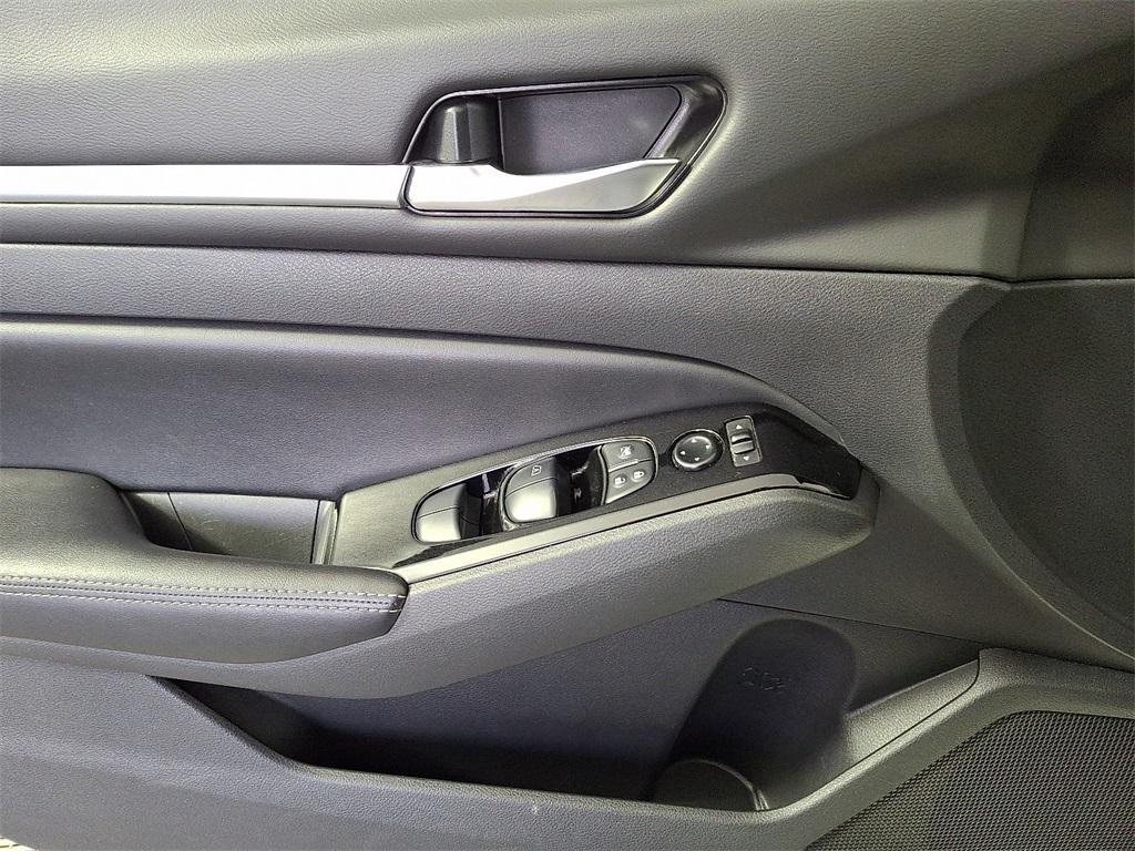 used 2023 Nissan Altima car, priced at $19,290