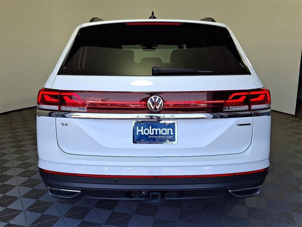 used 2024 Volkswagen Atlas car, priced at $32,900