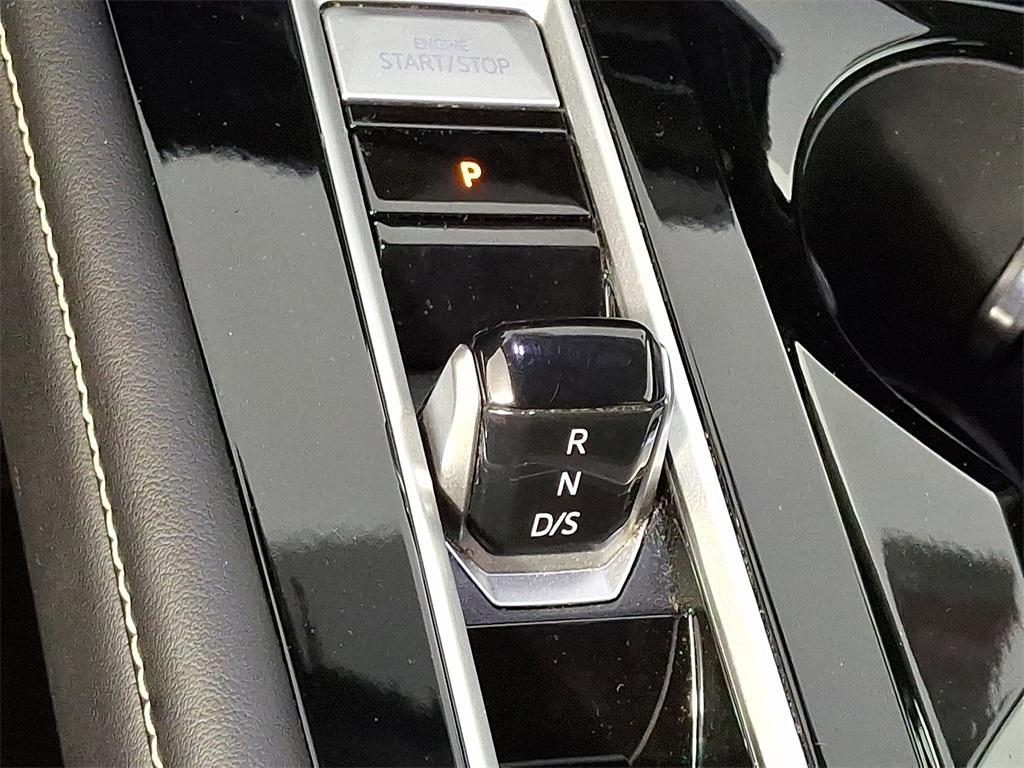used 2024 Volkswagen Atlas car, priced at $32,900