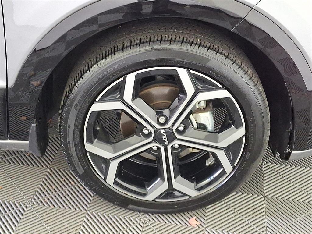 used 2023 Kia Niro car, priced at $22,200