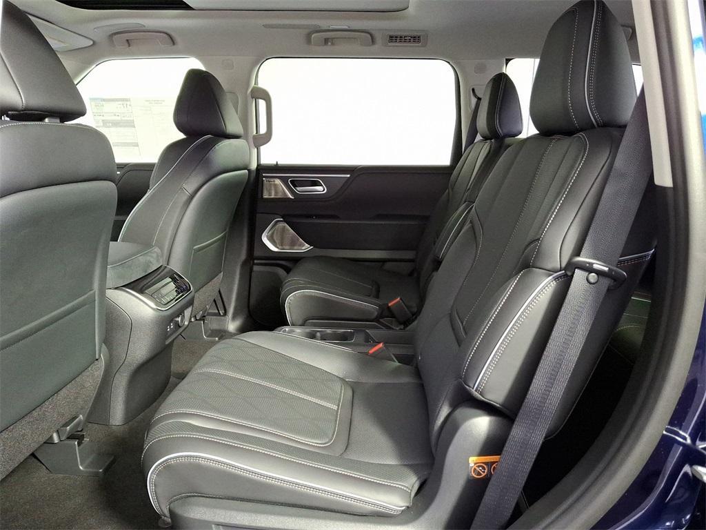 new 2025 INFINITI QX80 car, priced at $102,640