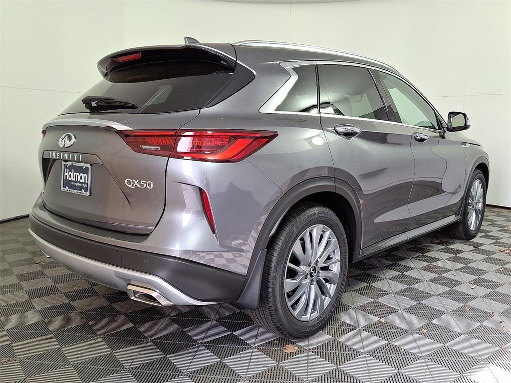 new 2025 INFINITI QX50 car, priced at $48,370