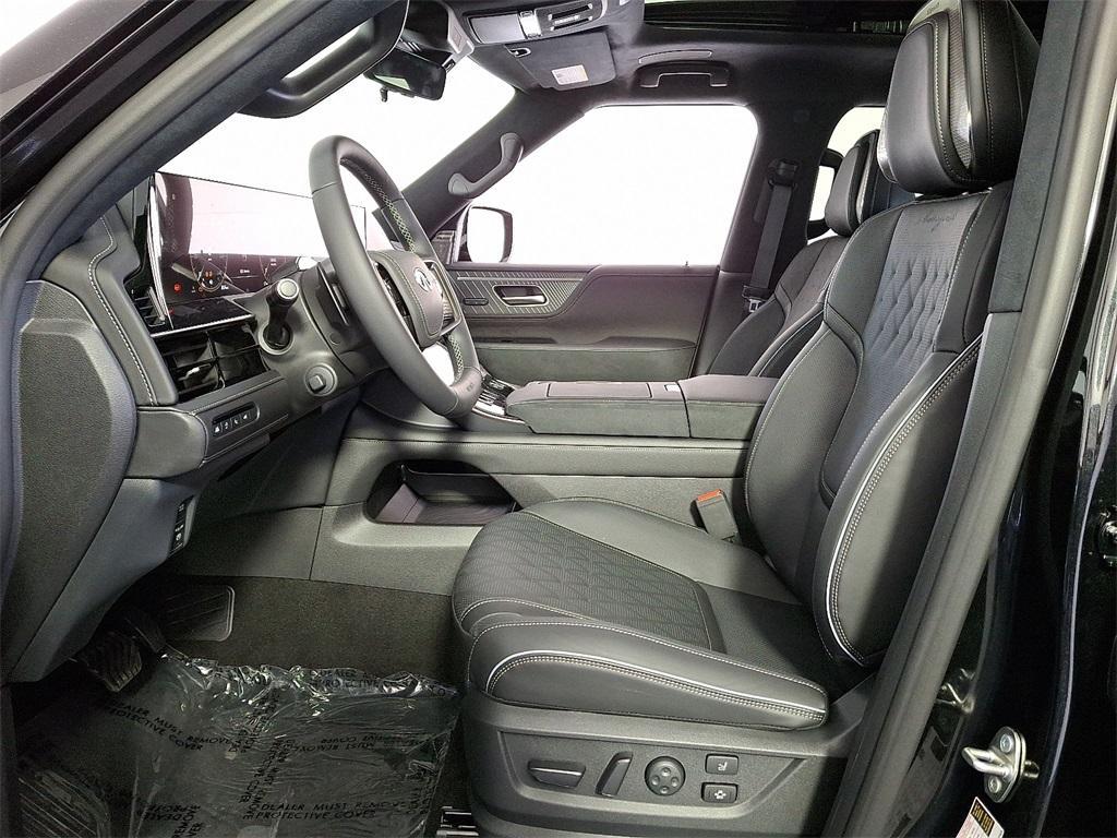 new 2025 INFINITI QX80 car, priced at $113,850