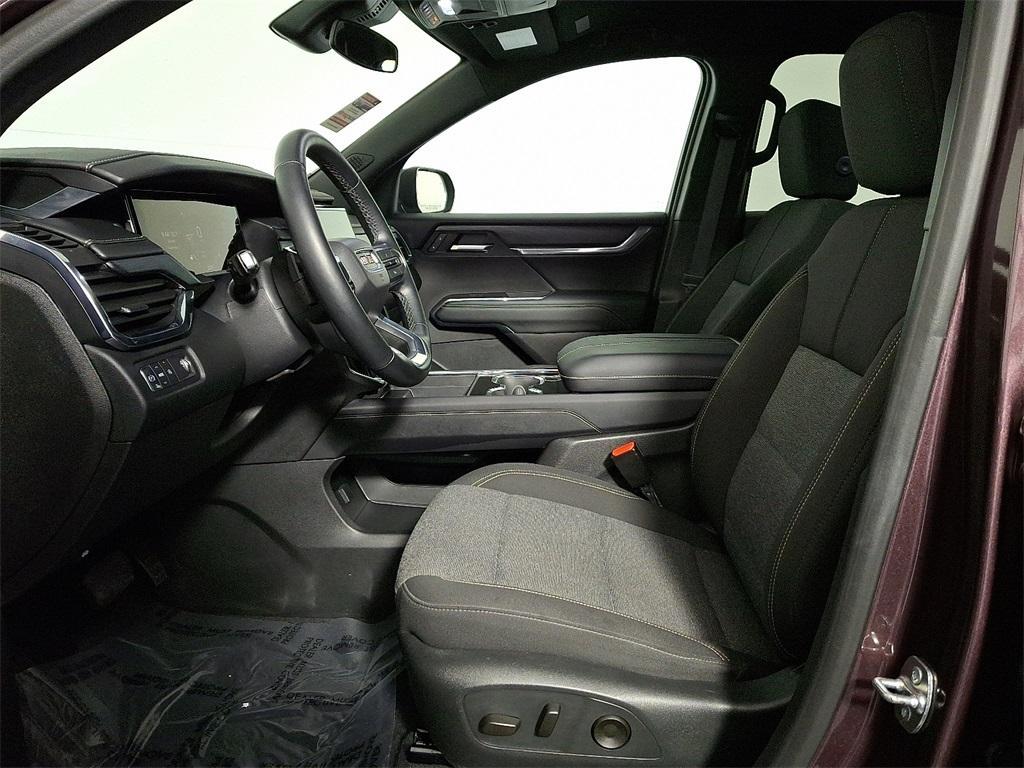 used 2025 GMC Acadia car, priced at $34,999