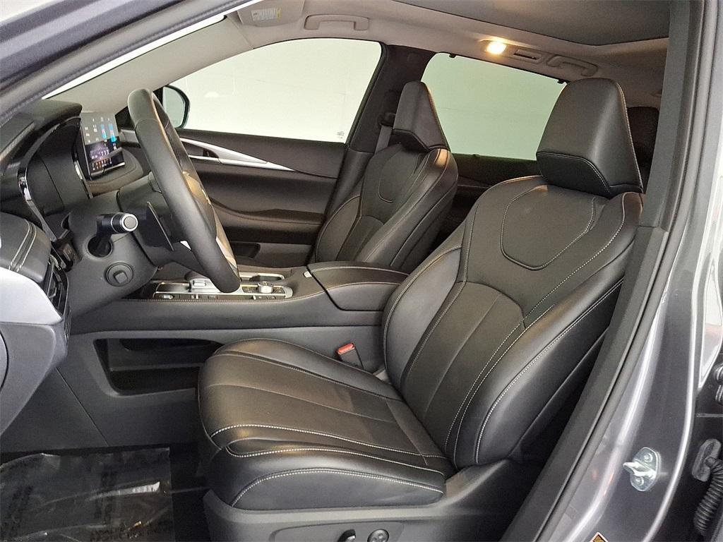 used 2023 INFINITI QX60 car, priced at $35,800