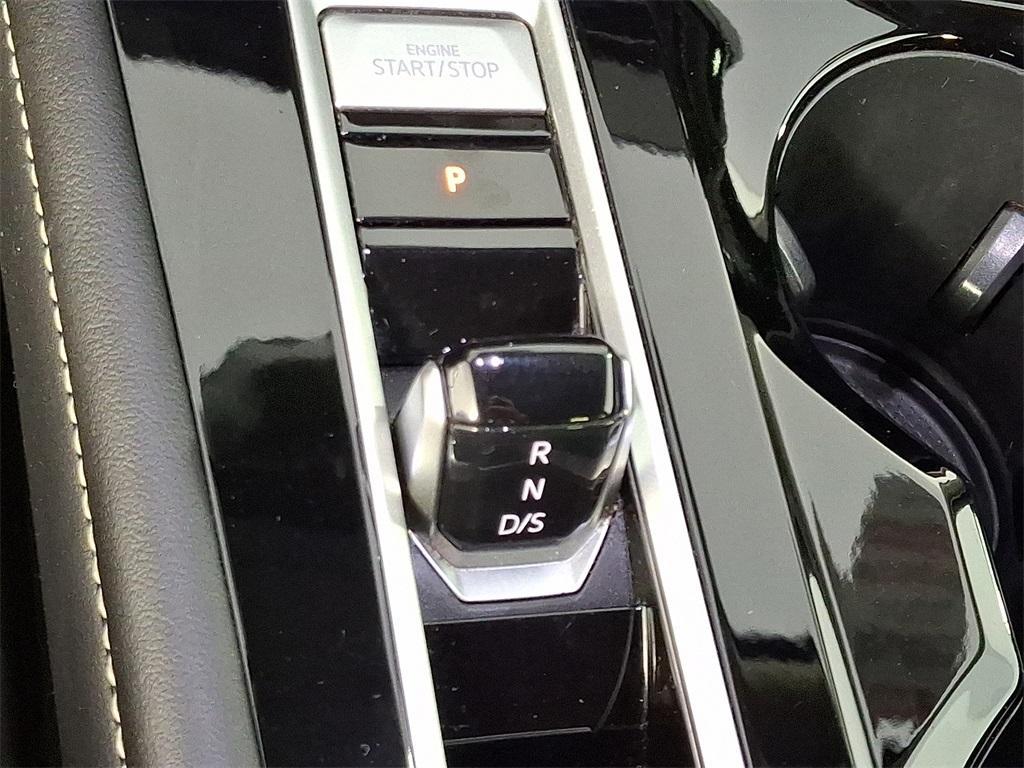 used 2024 Volkswagen Atlas car, priced at $34,172