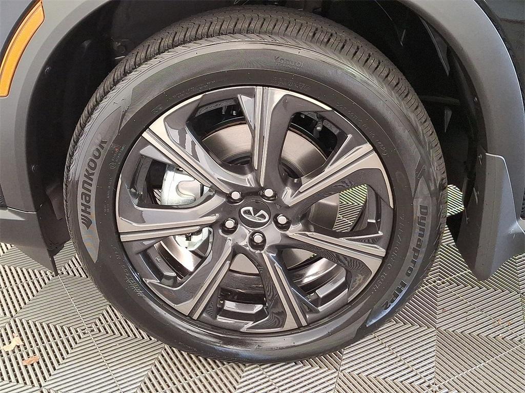 new 2026 INFINITI QX60 car, priced at $69,670