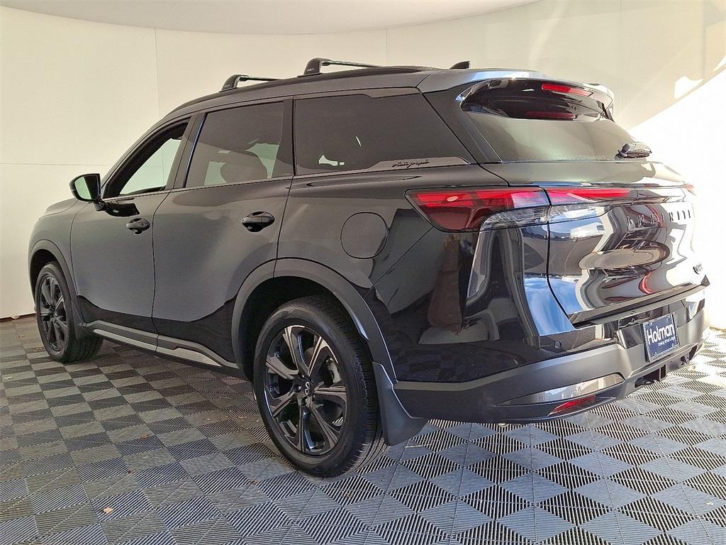 new 2026 INFINITI QX60 car, priced at $69,670