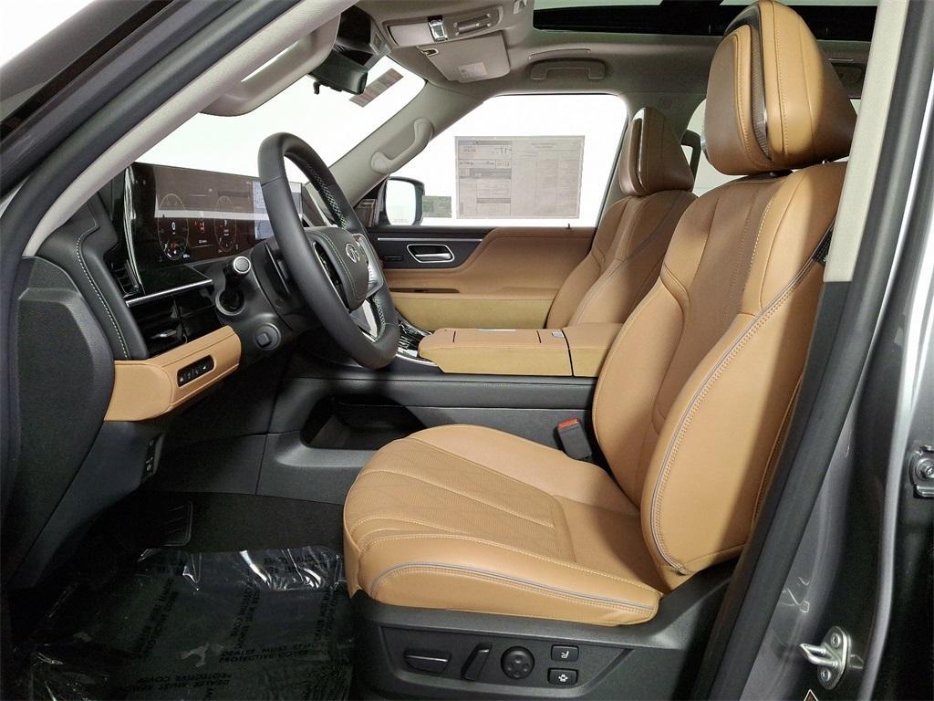 new 2025 INFINITI QX80 car, priced at $102,640