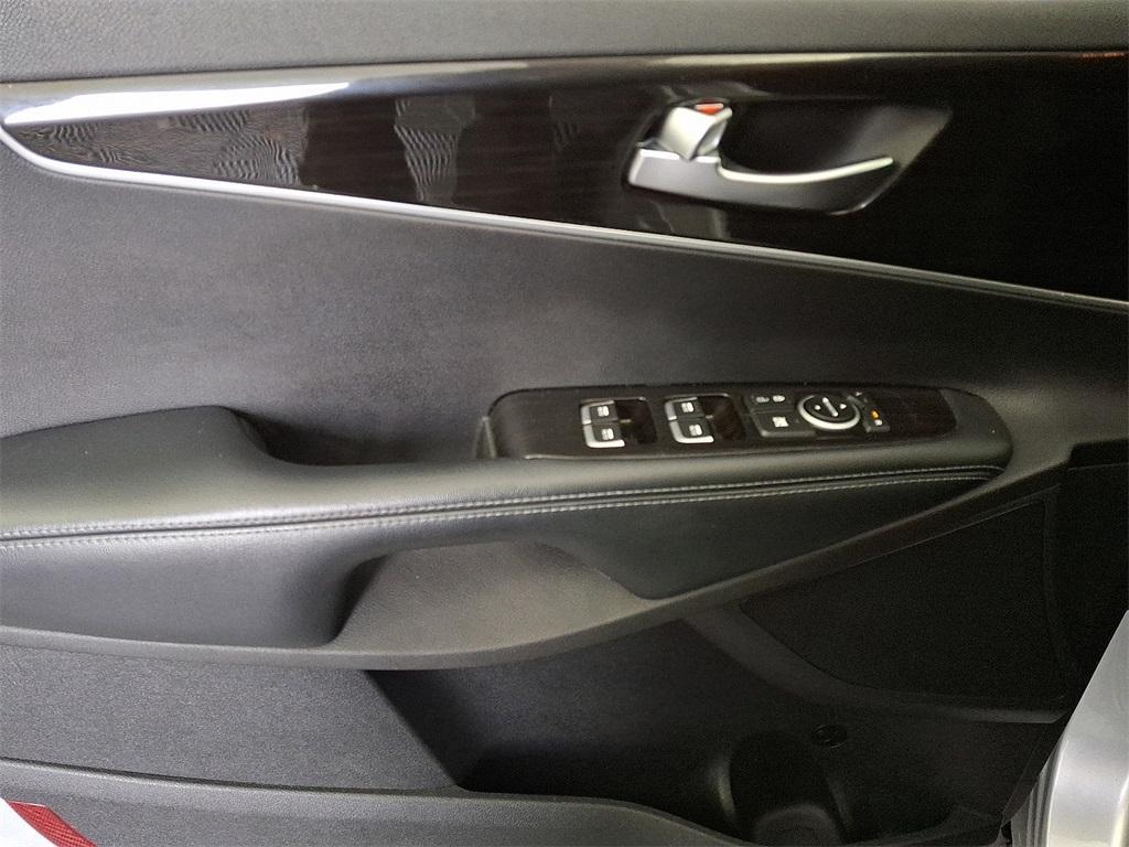 used 2019 Kia Sorento car, priced at $11,602
