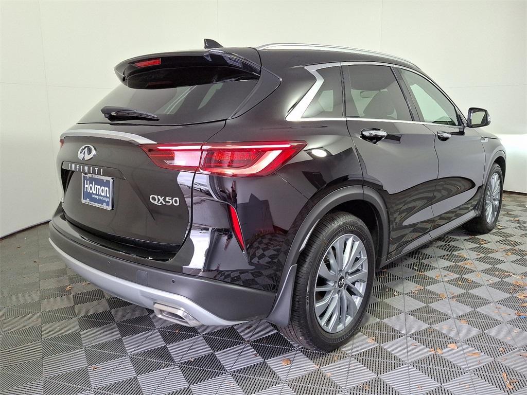 new 2025 INFINITI QX50 car, priced at $49,270