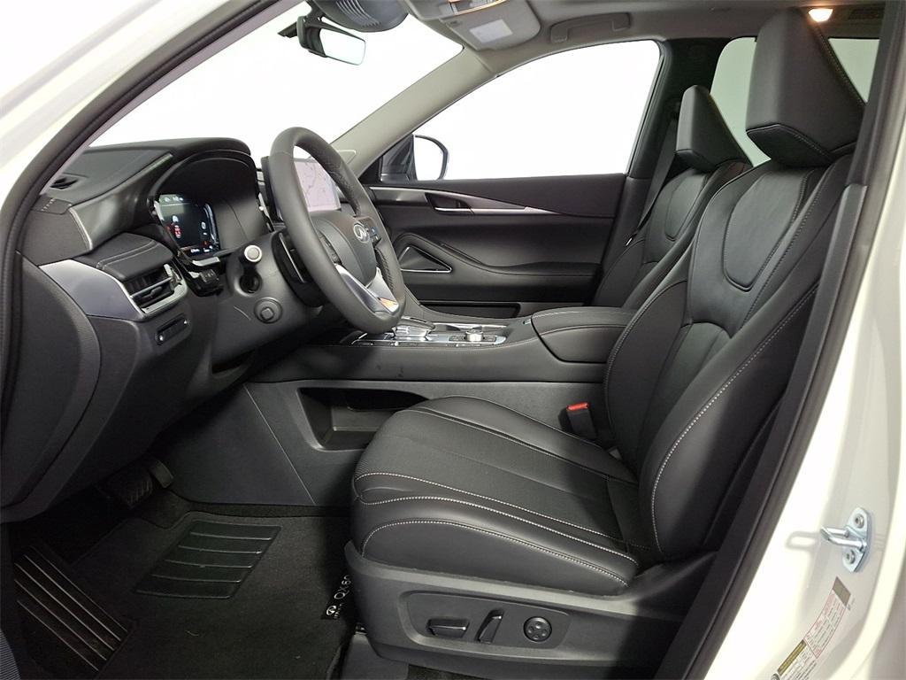 new 2025 INFINITI QX60 car, priced at $61,080