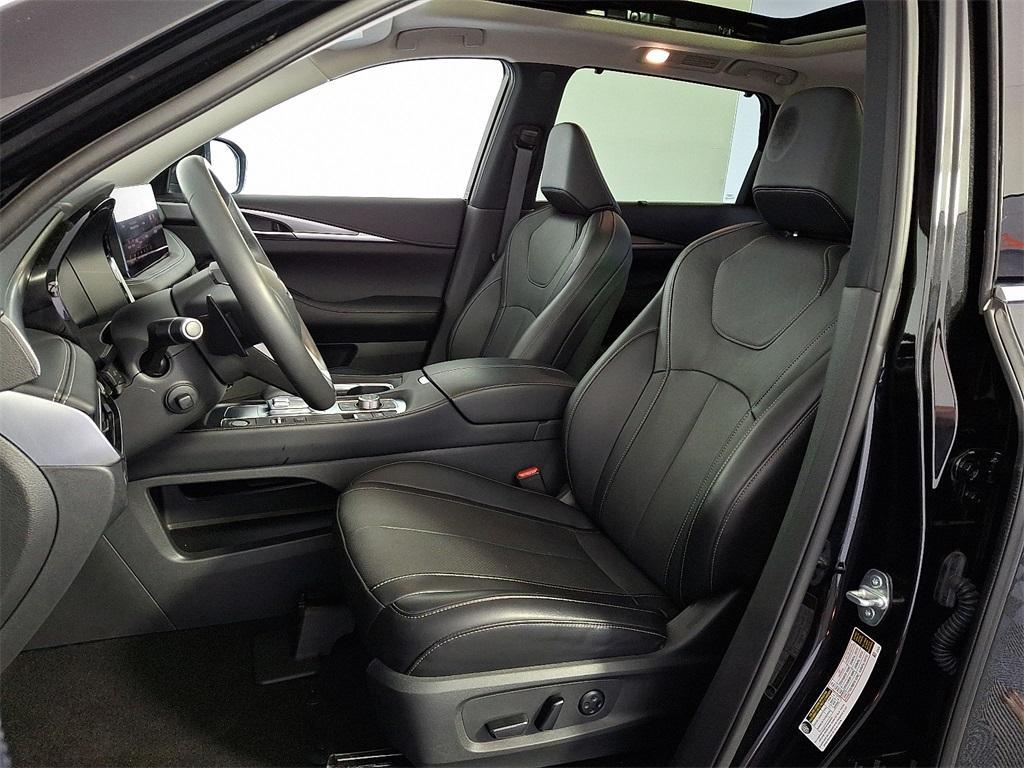 used 2023 INFINITI QX60 car, priced at $42,300