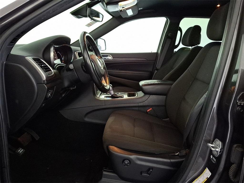used 2021 Jeep Grand Cherokee car, priced at $21,399