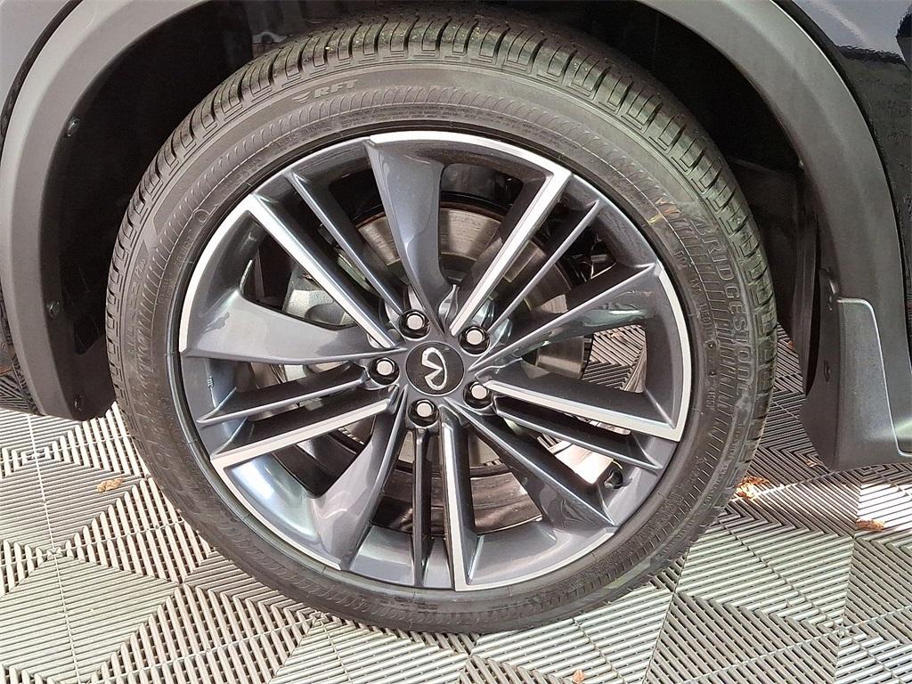 new 2025 INFINITI QX50 car, priced at $53,270