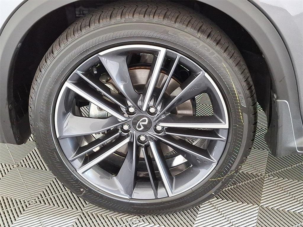 new 2025 INFINITI QX50 car, priced at $54,220