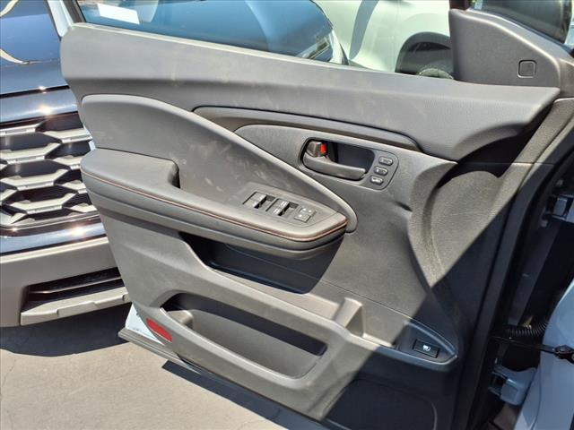 new 2025 Honda Ridgeline car, priced at $49,185