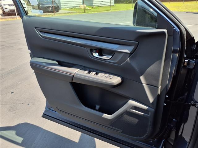 new 2026 Honda CR-V Hybrid car, priced at $40,195