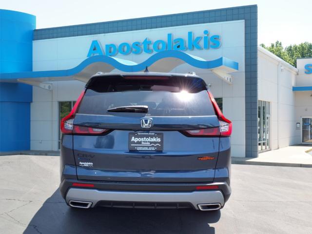 new 2026 Honda CR-V Hybrid car, priced at $40,195