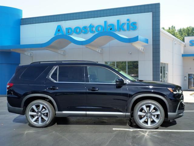 new 2025 Honda Pilot car, priced at $51,095