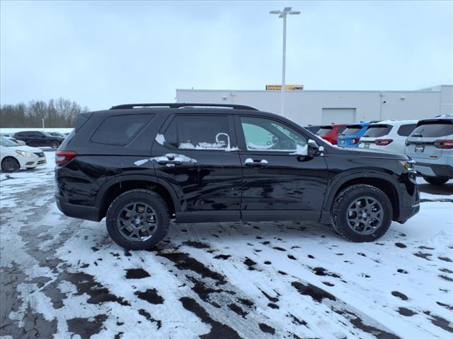 new 2025 Honda Pilot car, priced at $50,850