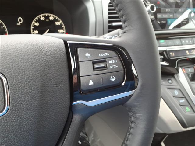 new 2026 Honda Odyssey car, priced at $44,290