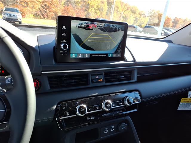 new 2025 Honda Pilot car, priced at $47,550