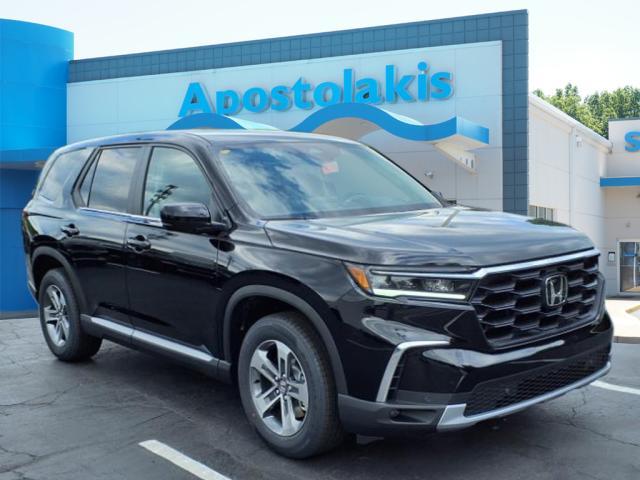 new 2025 Honda Pilot car, priced at $47,780